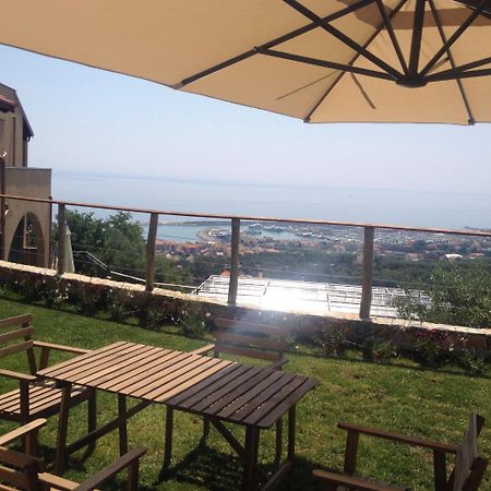Agriturismo "I Castellari" Pietra Ligure Room photo