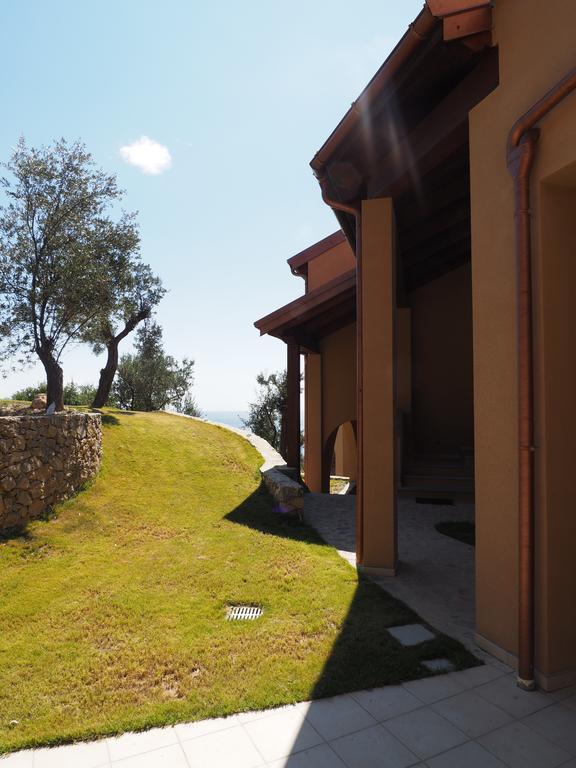 Agriturismo "I Castellari" Pietra Ligure Exterior photo