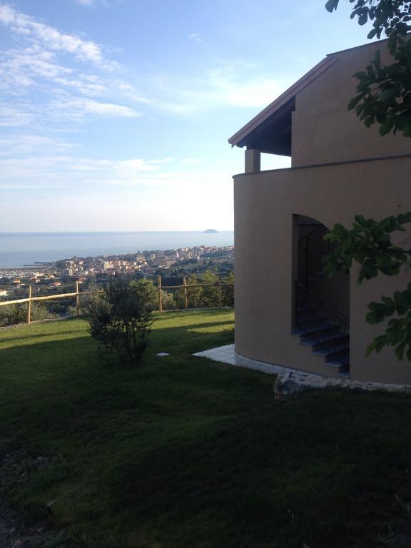 Agriturismo "I Castellari" Pietra Ligure Exterior photo